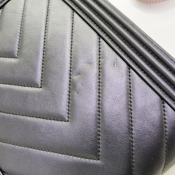 BOY CHANEL Mini Chevron Calfskin Black