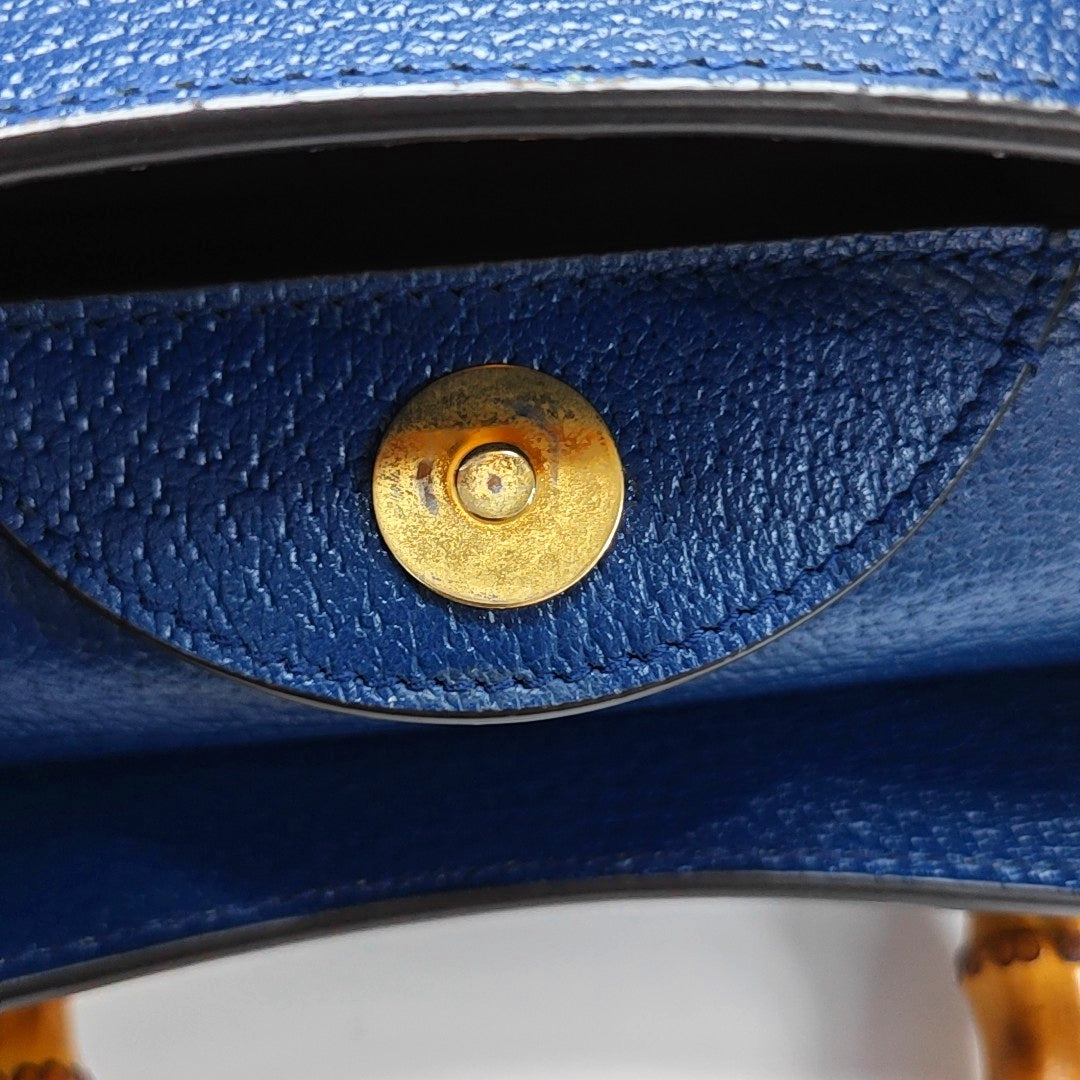 Authenticated pre-owned  Diana Small Calfskin Blue - Tote Bag at Looply