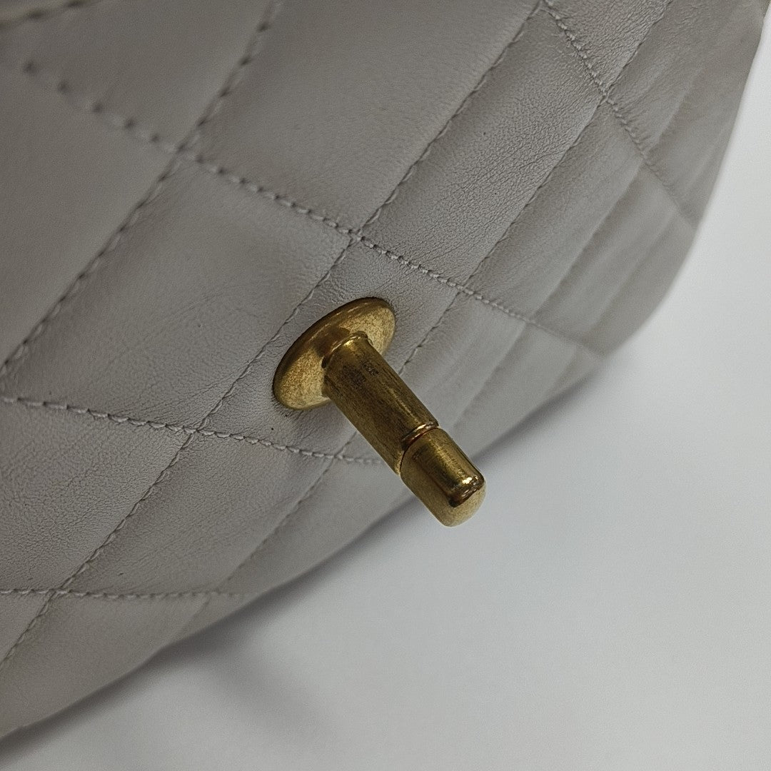 Quilted Calfskin White