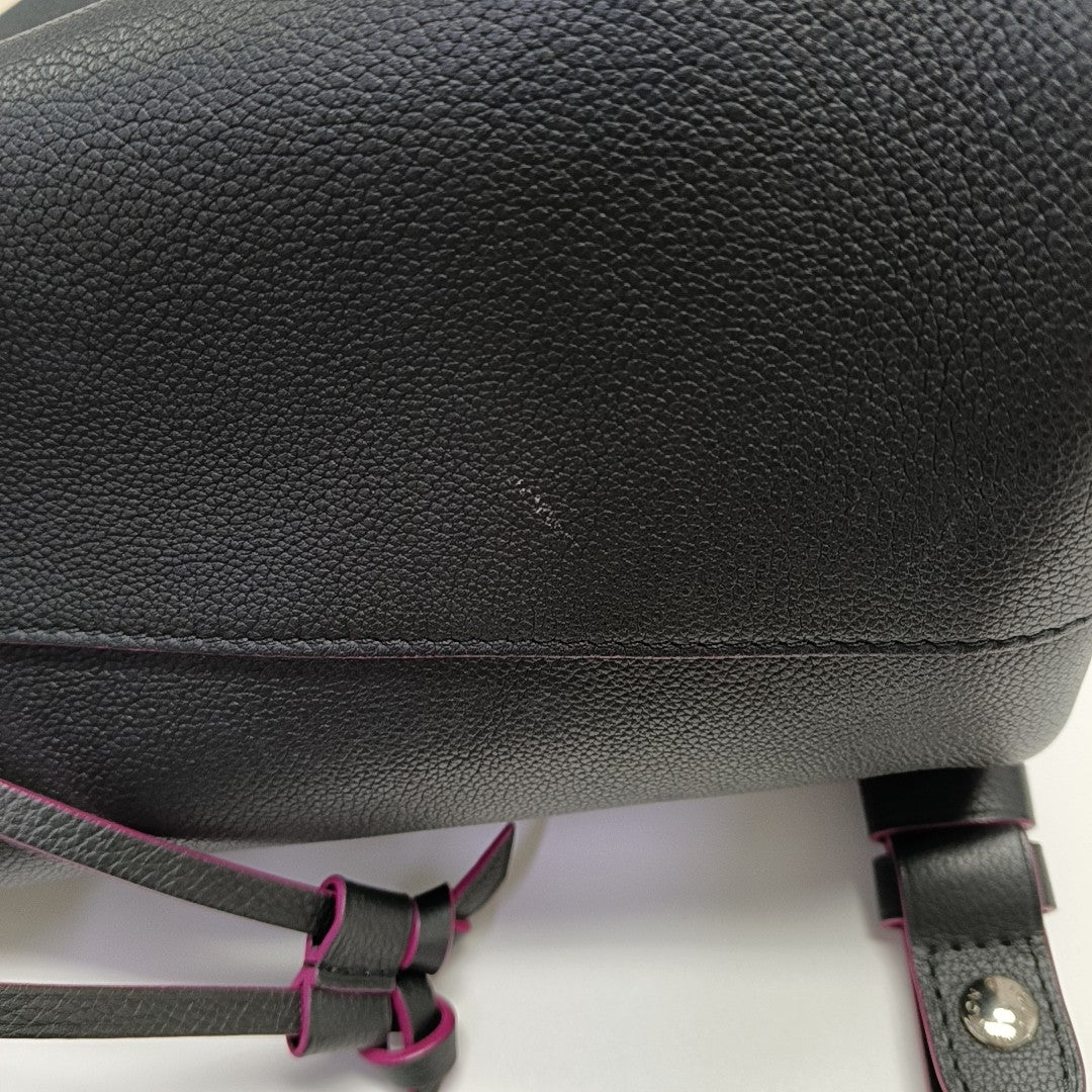 LOCKME Calfskin Black
