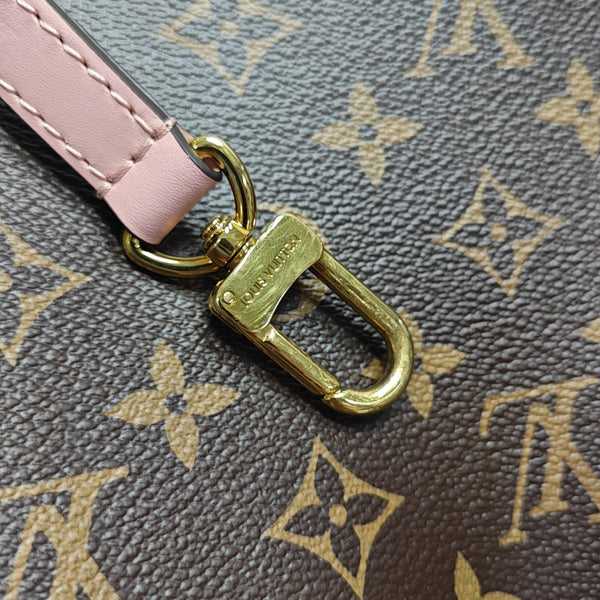 NÉONOÉ MM Monogram Coated Canvas Brown