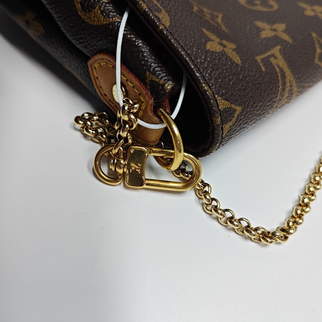 FAVORITE MM Monogram Coated Canvas Brown