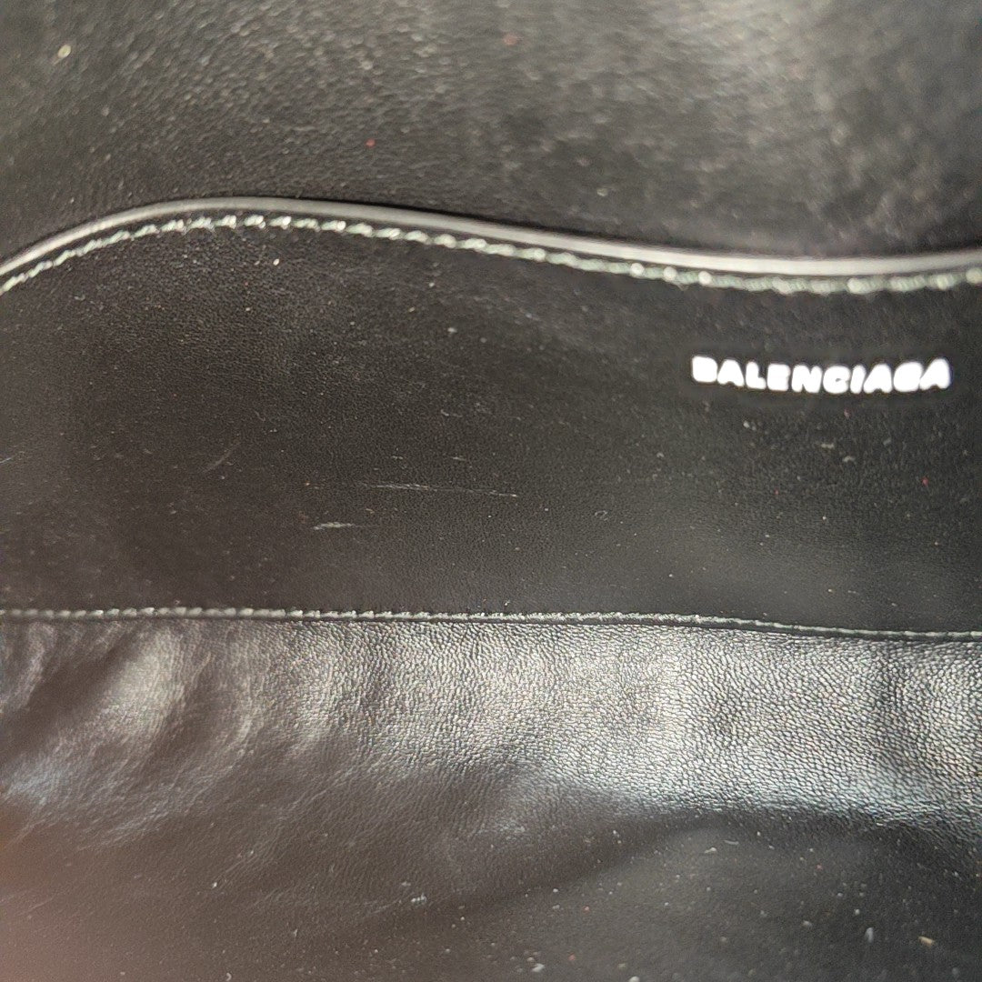 Camera Quilted Calfskin Red