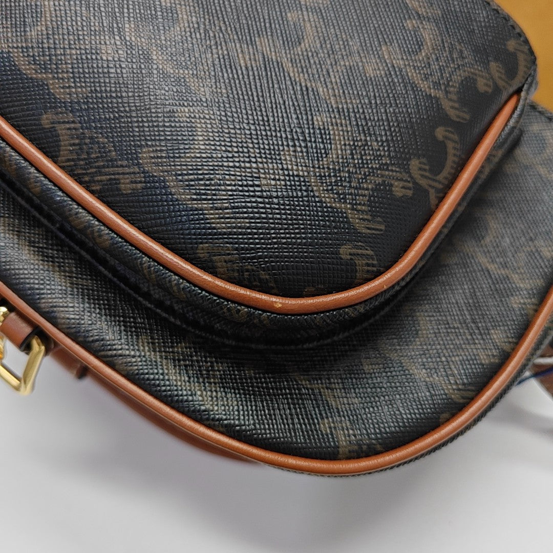 FOLCO Medium Coated Canvas Brown