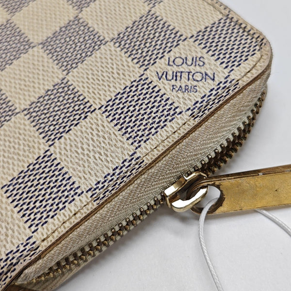 ZIPPY Damier Azur Coated Canvas White Wallet