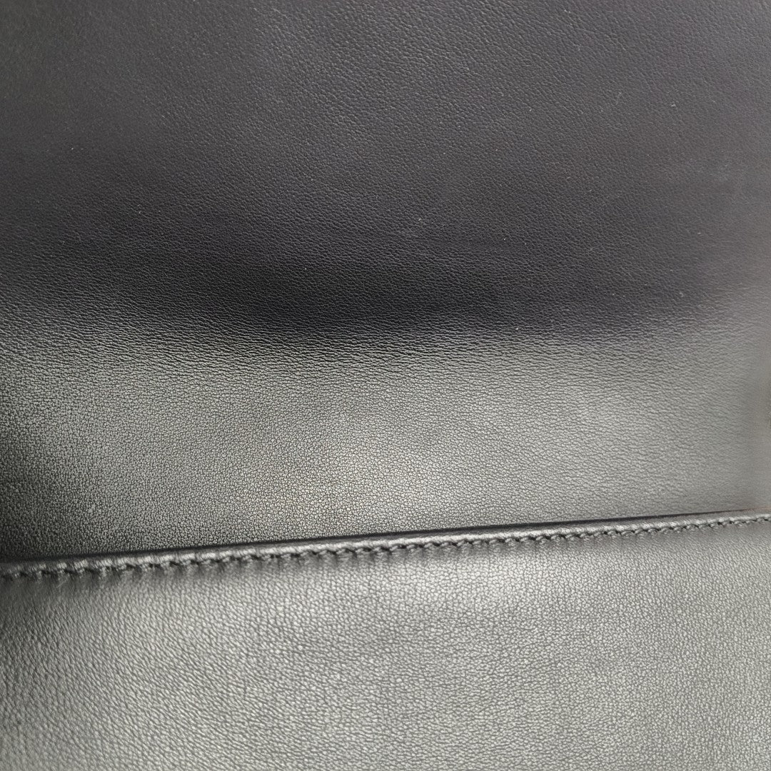 BOY CHANEL Medium Quilted Calfskin Black