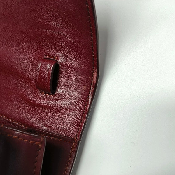 Authenticated pre-owned  CLASSIC BOX Mini Calfskin Burgundy - Shoulder Bag at Looply