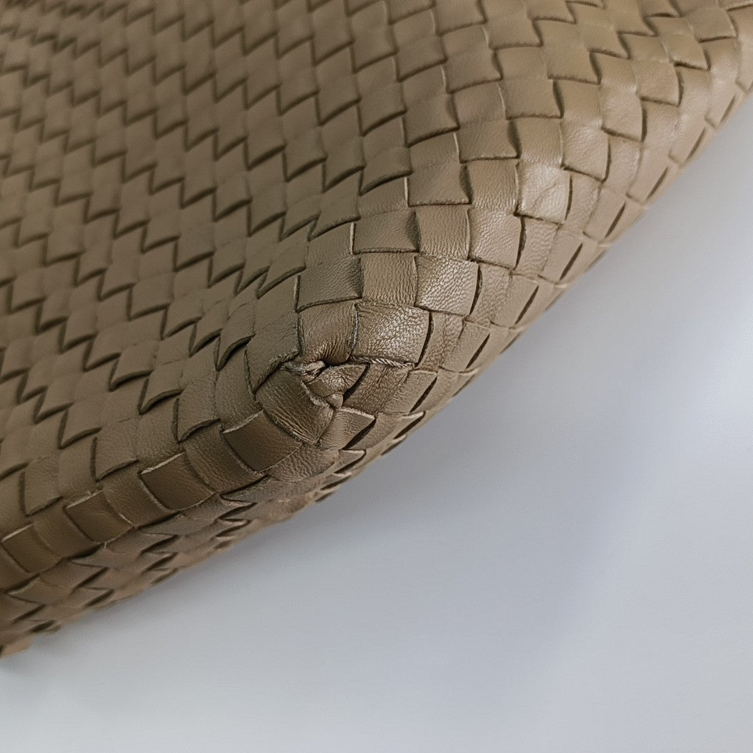Cesta Lambskin Beige
