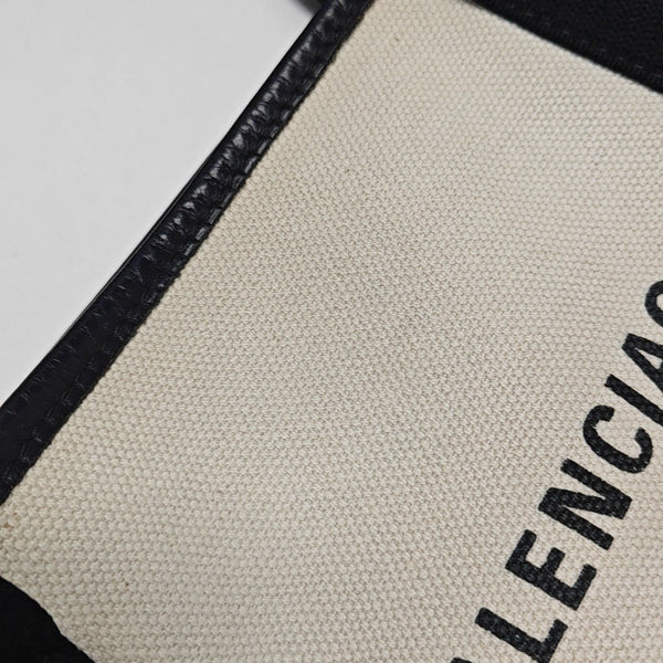 Navy Mini Canvas White