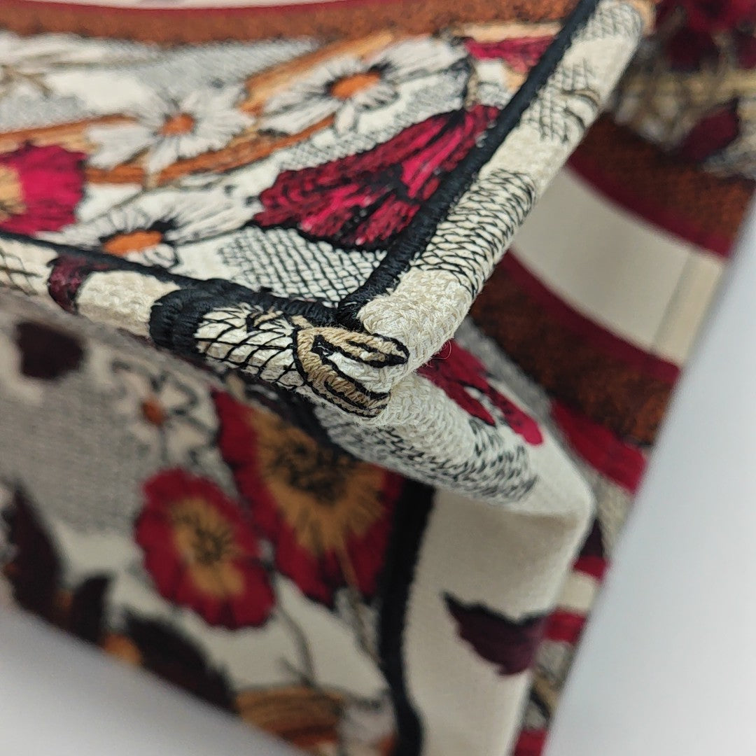 Book Tote Medium Canvas Multicolor