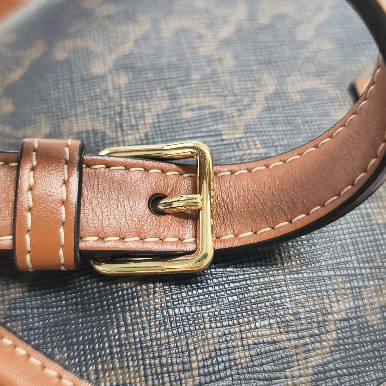 FOLCO Medium Coated Canvas Brown