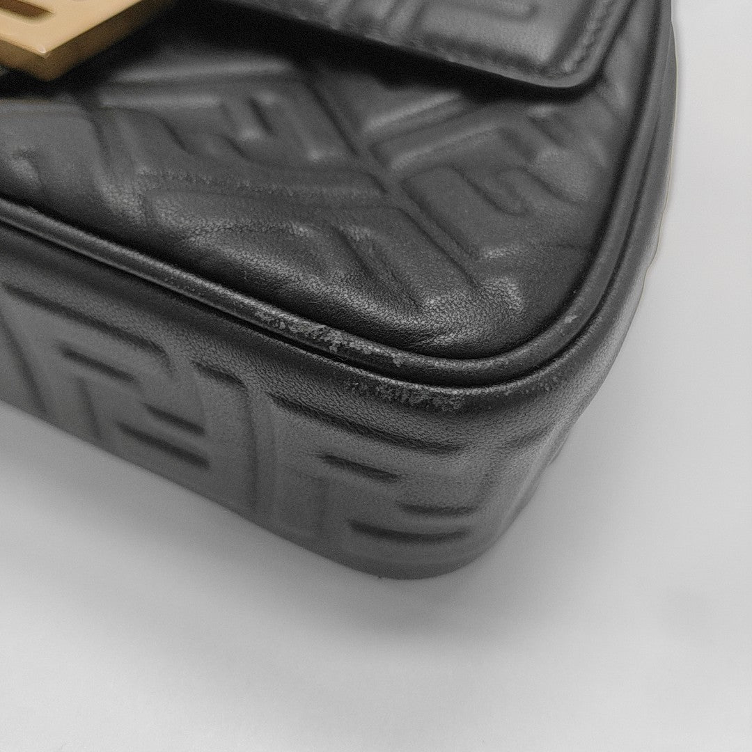 Baguette Medium Lambskin Black