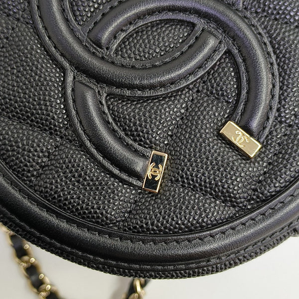 Authenticated pre-owned  FILIGREE Quilted Grained Calfskin Black - Crossbody Bag at Looply