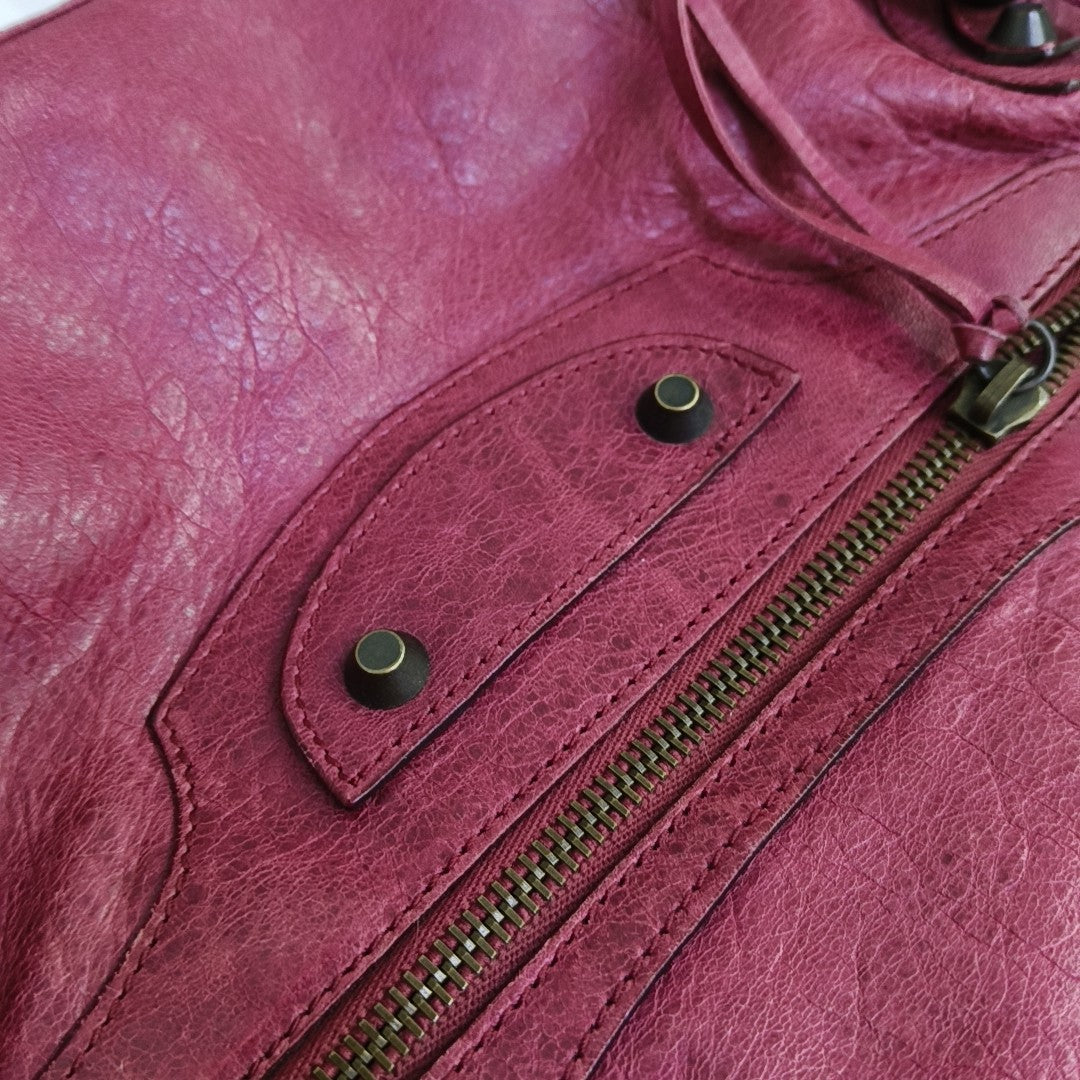 Twiggy Calfskin Red