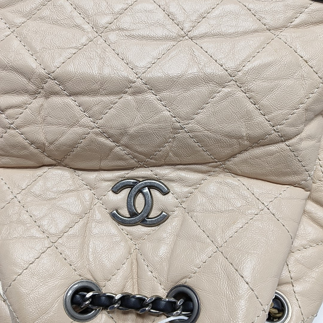 GABRIELLE Small Quilted Calfskin Beige