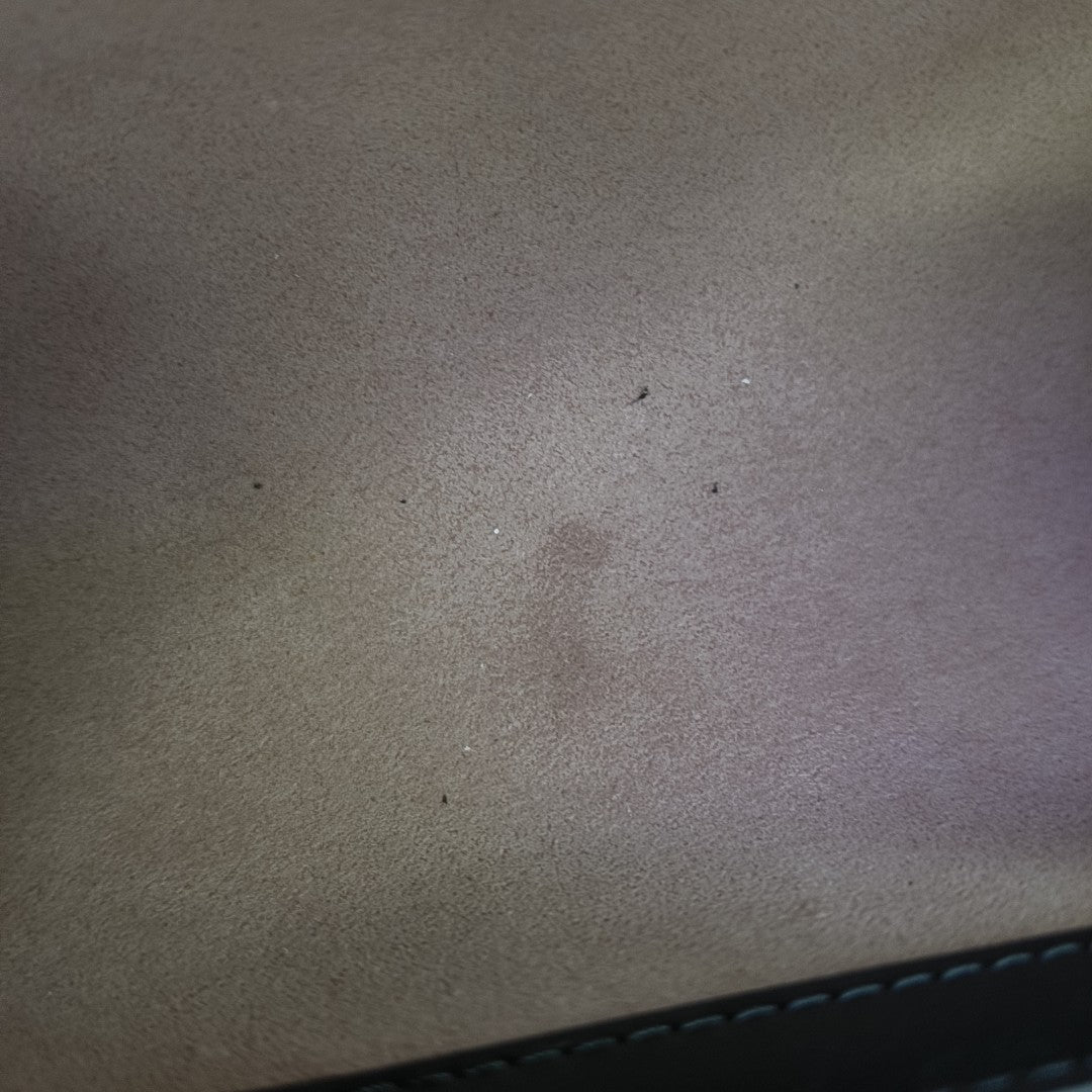 PAPILLON 19 Epi Black