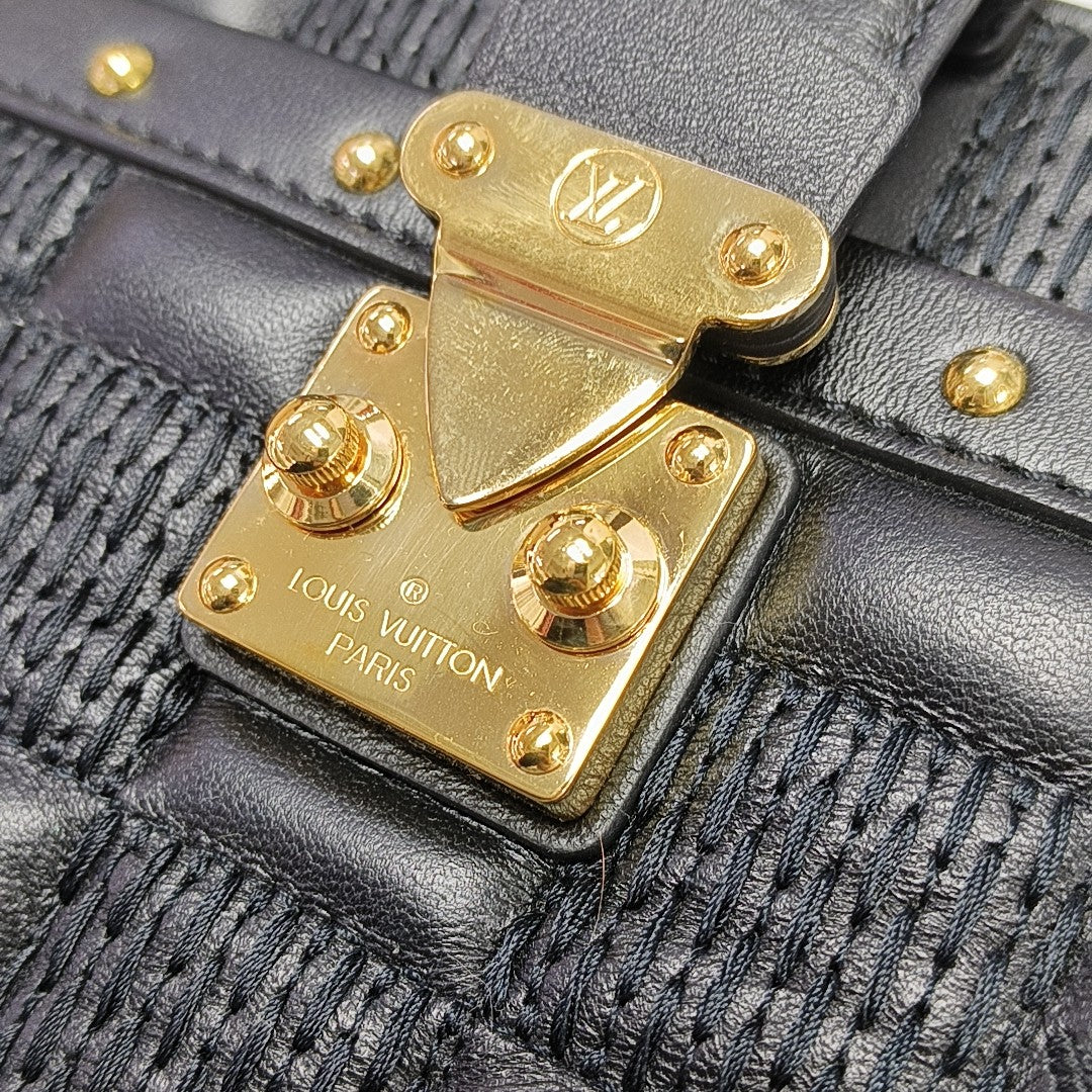 TROCA Lambskin Black