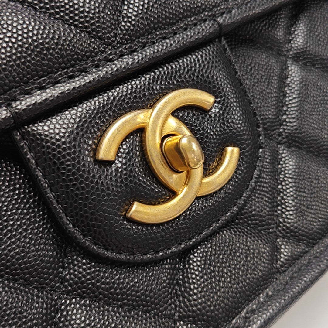 22K Quilted Grained Calfskin Black