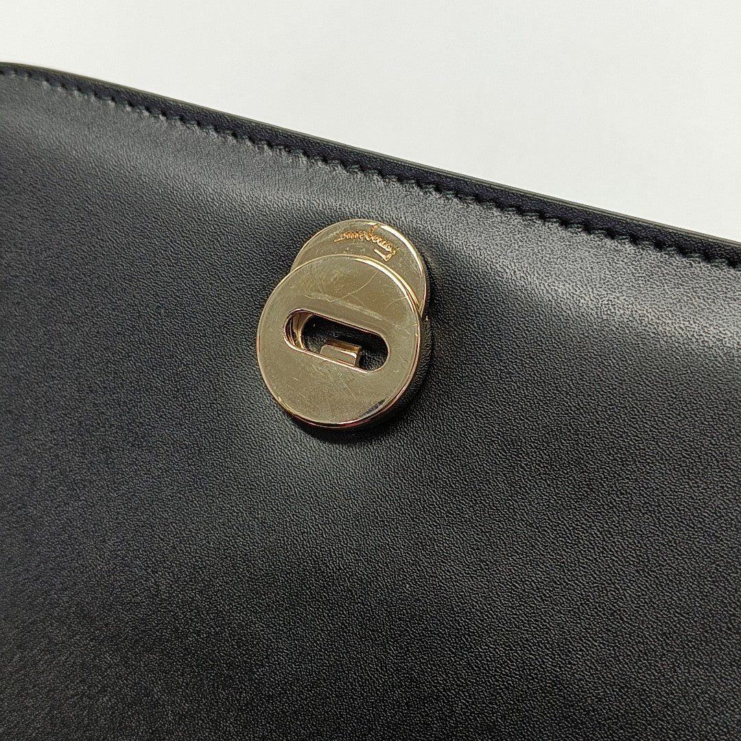 Vara Calfskin Black