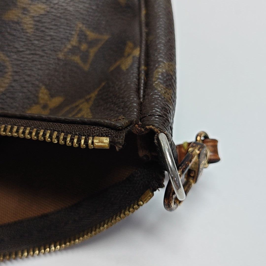 ACCESSOIRES Monogram Coated Canvas Brown