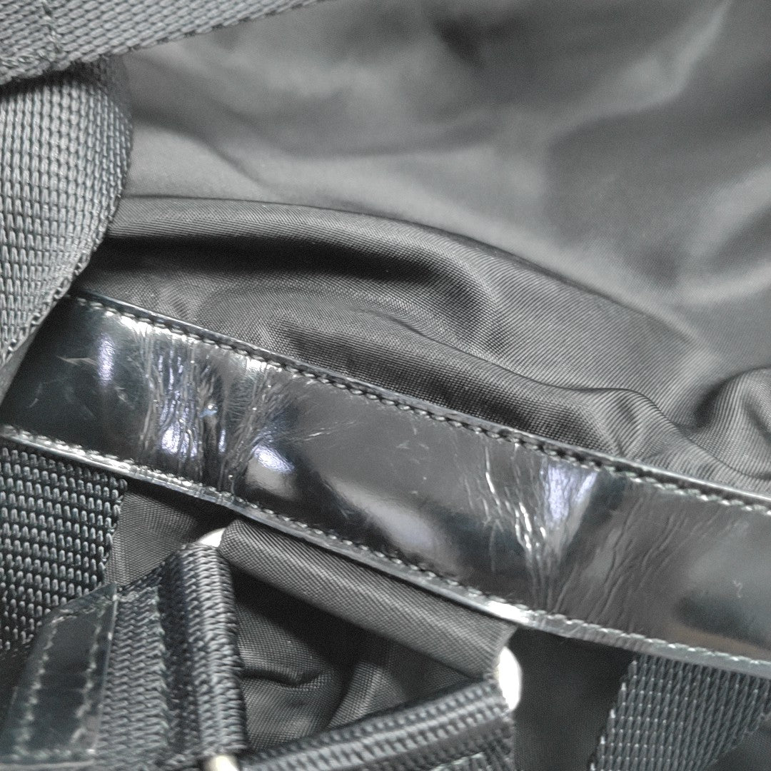 Vela Nylon Black
