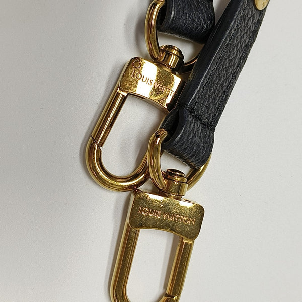 FAVORITE Calfskin Black
