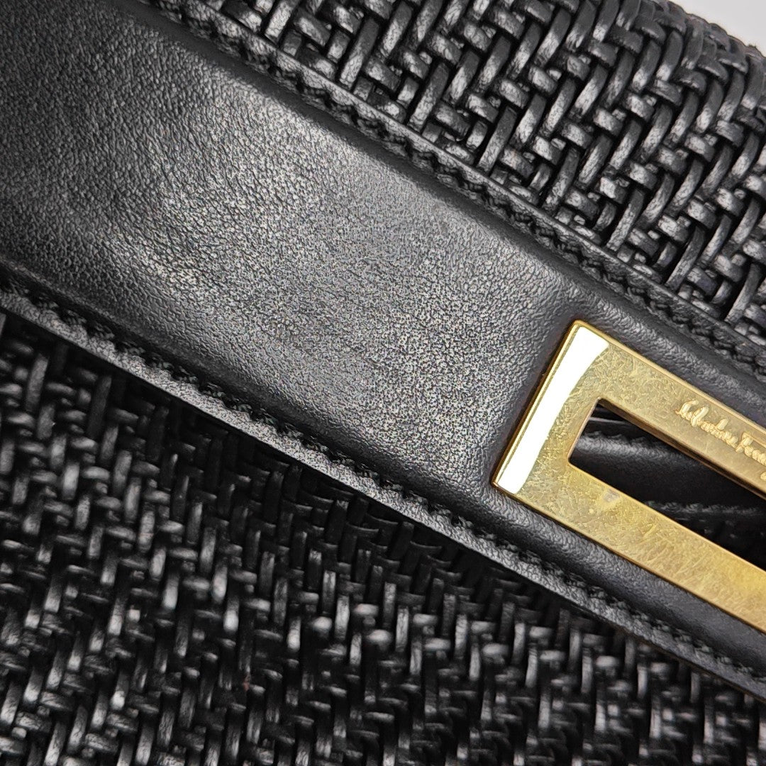 Sophia Special Material Black