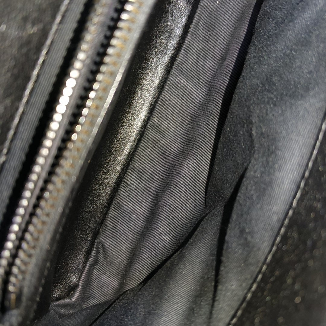 COLLEGE Medium Chevron Lambskin Black