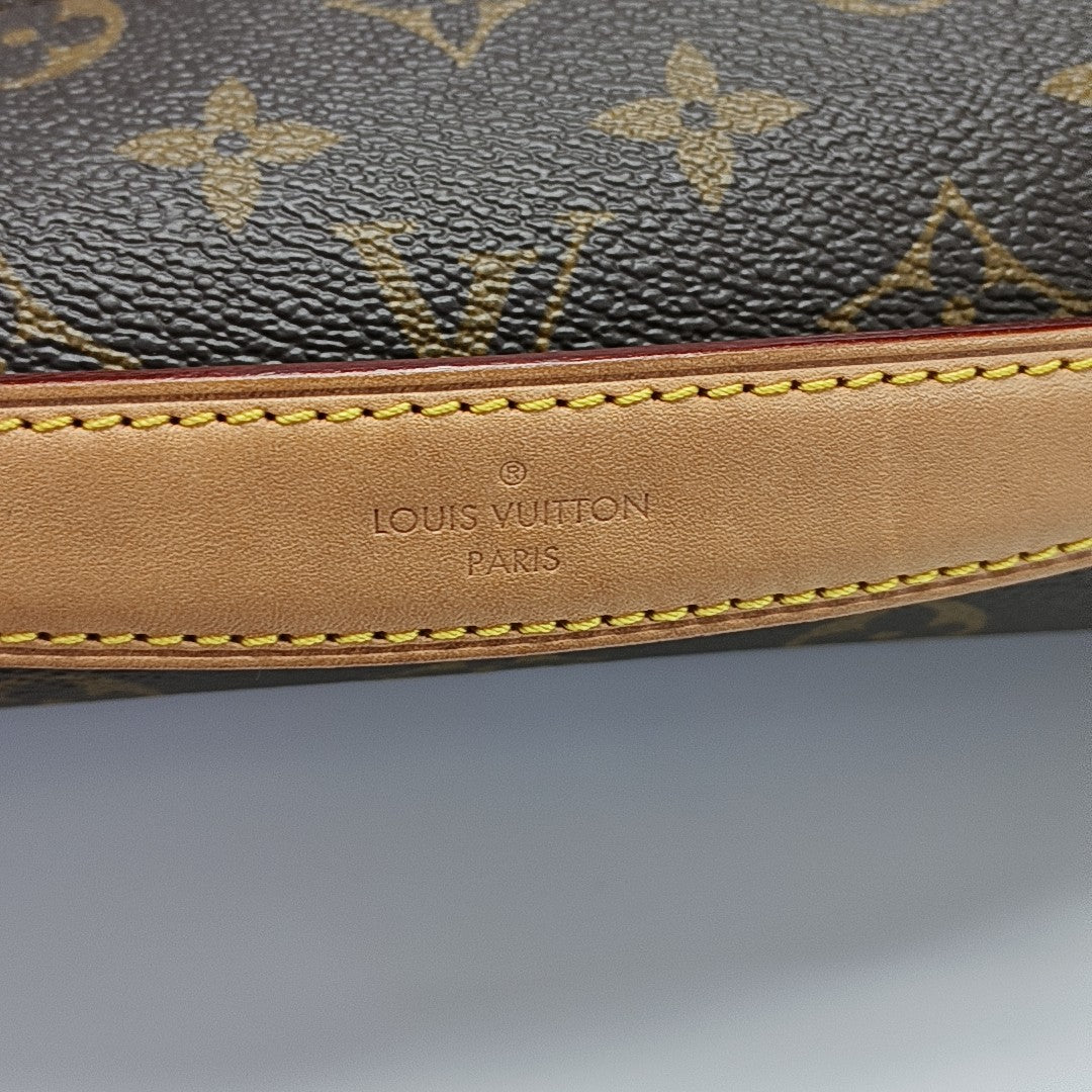 MÉTIS MM Monogram Coated Canvas Brown