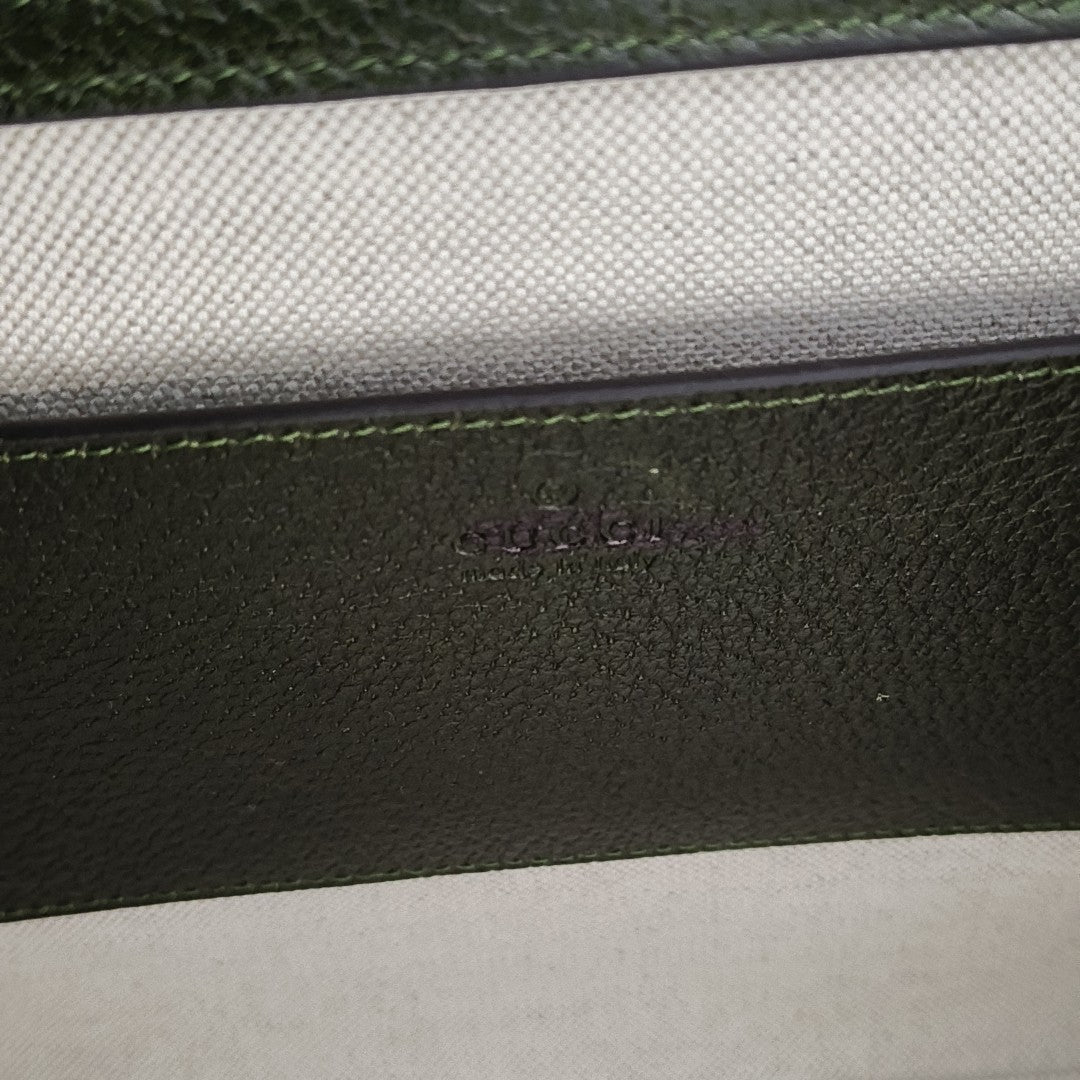 Diana Medium Calfskin Green