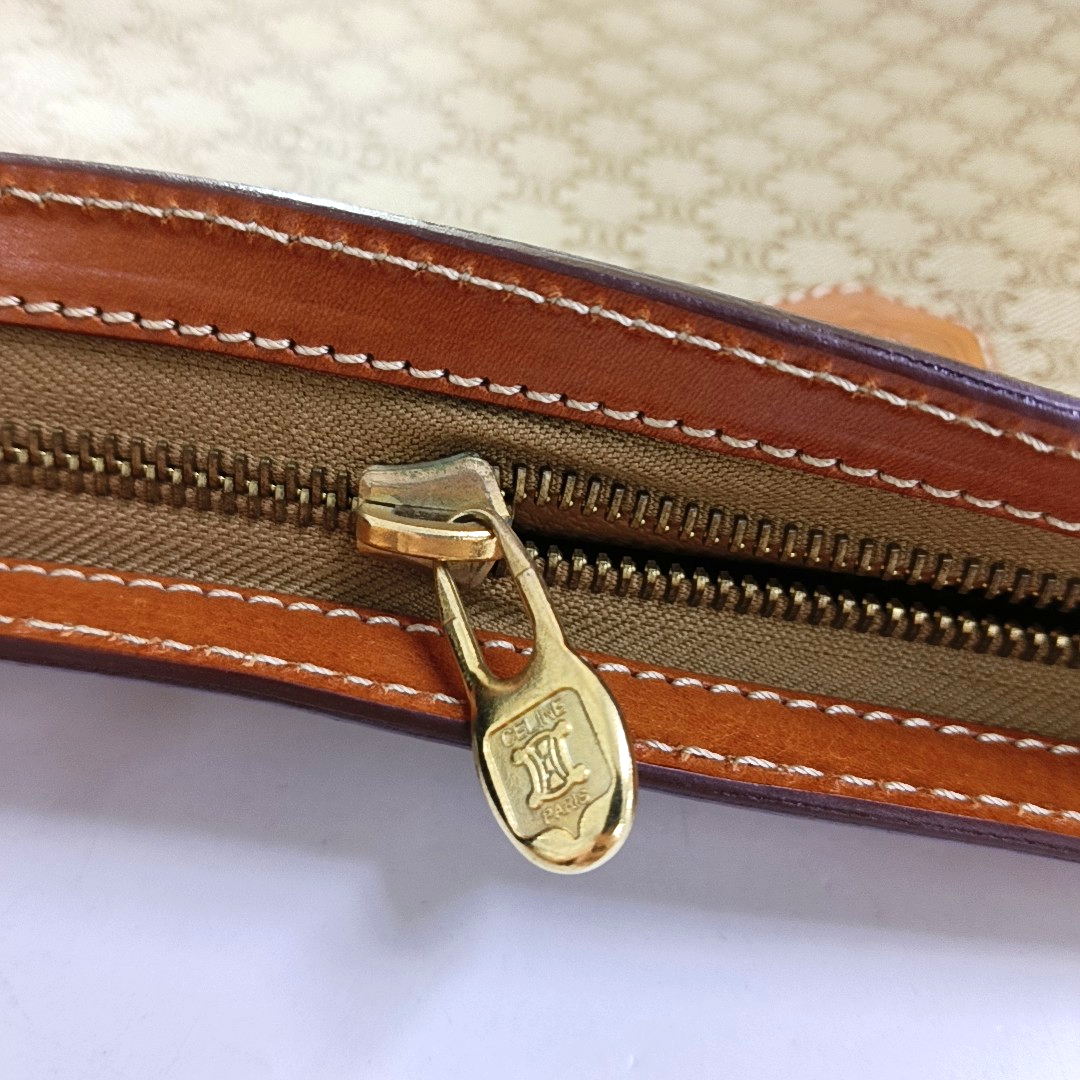 Coated Canvas Beige
