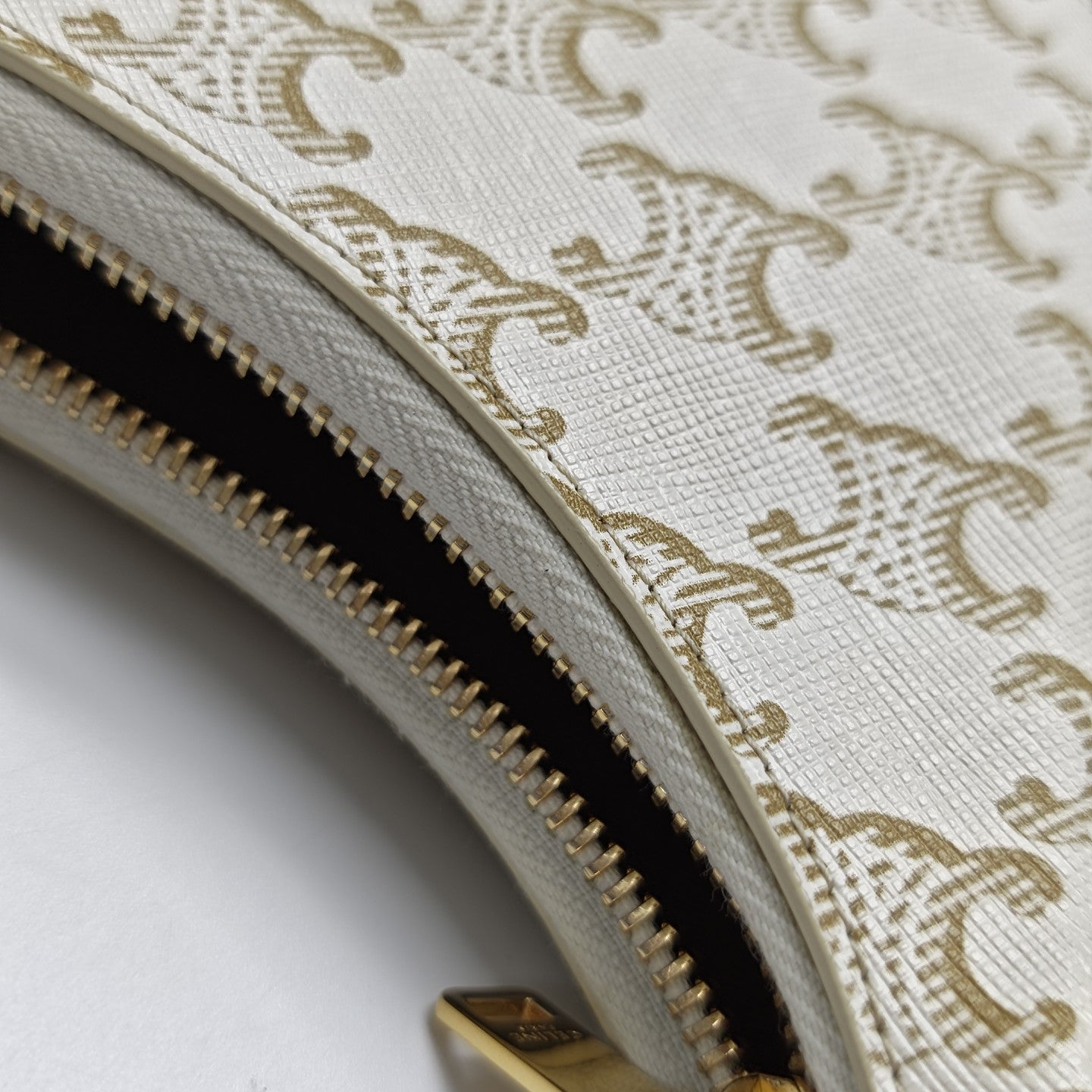 AVA Medium Coated Canvas White