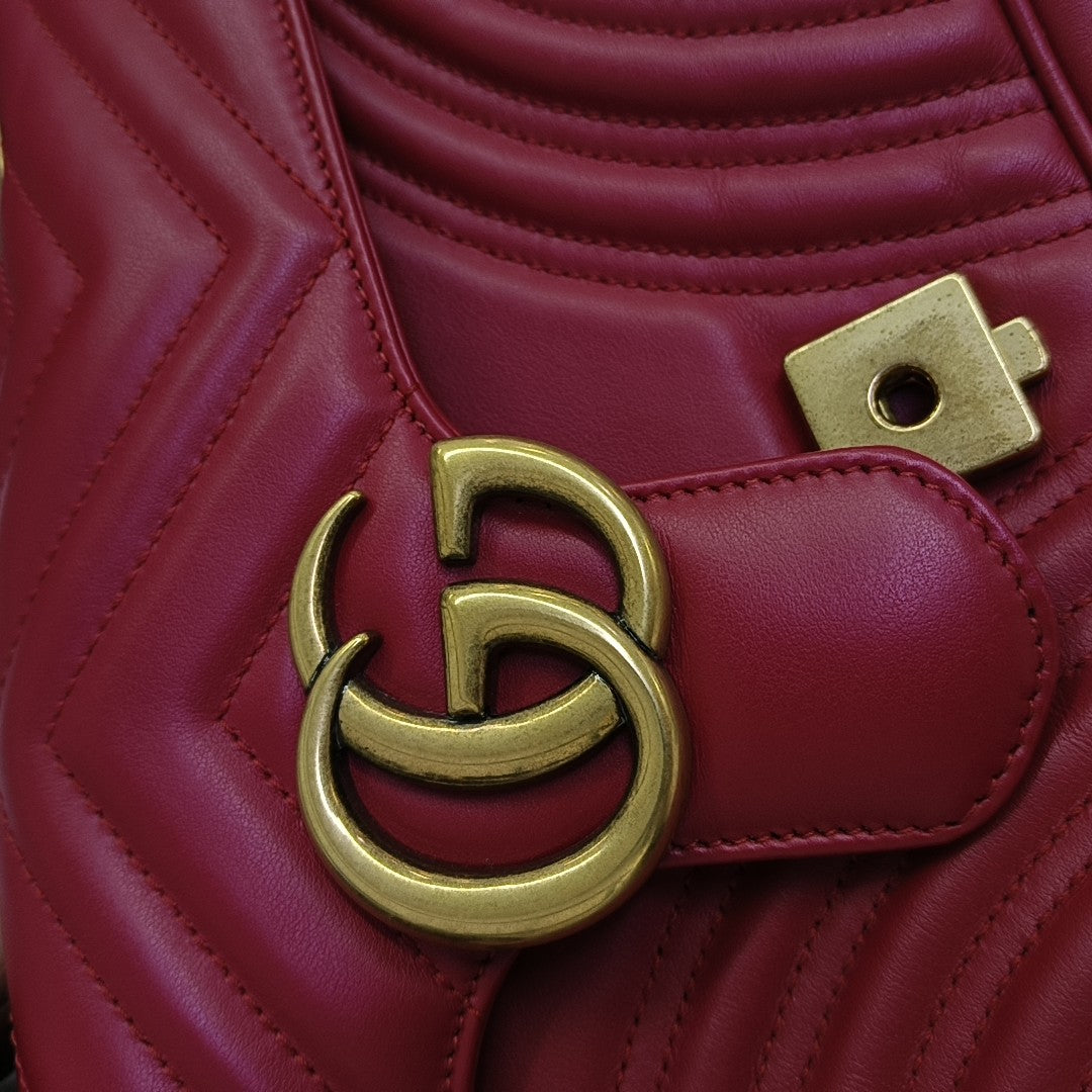 GG Marmont Medium Quilted Calfskin Red