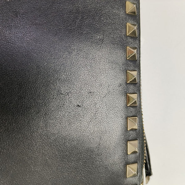 Rockstud Calfskin Black Wallet