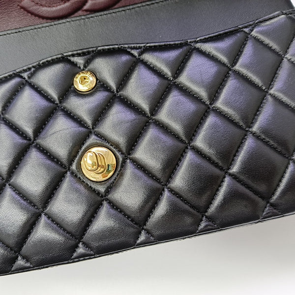 CLASSIC FLAP Medium Quilted Lambskin Black