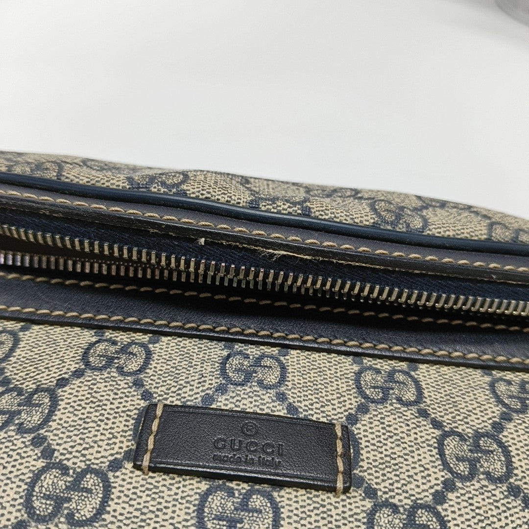 Print Monogram Canvas Black