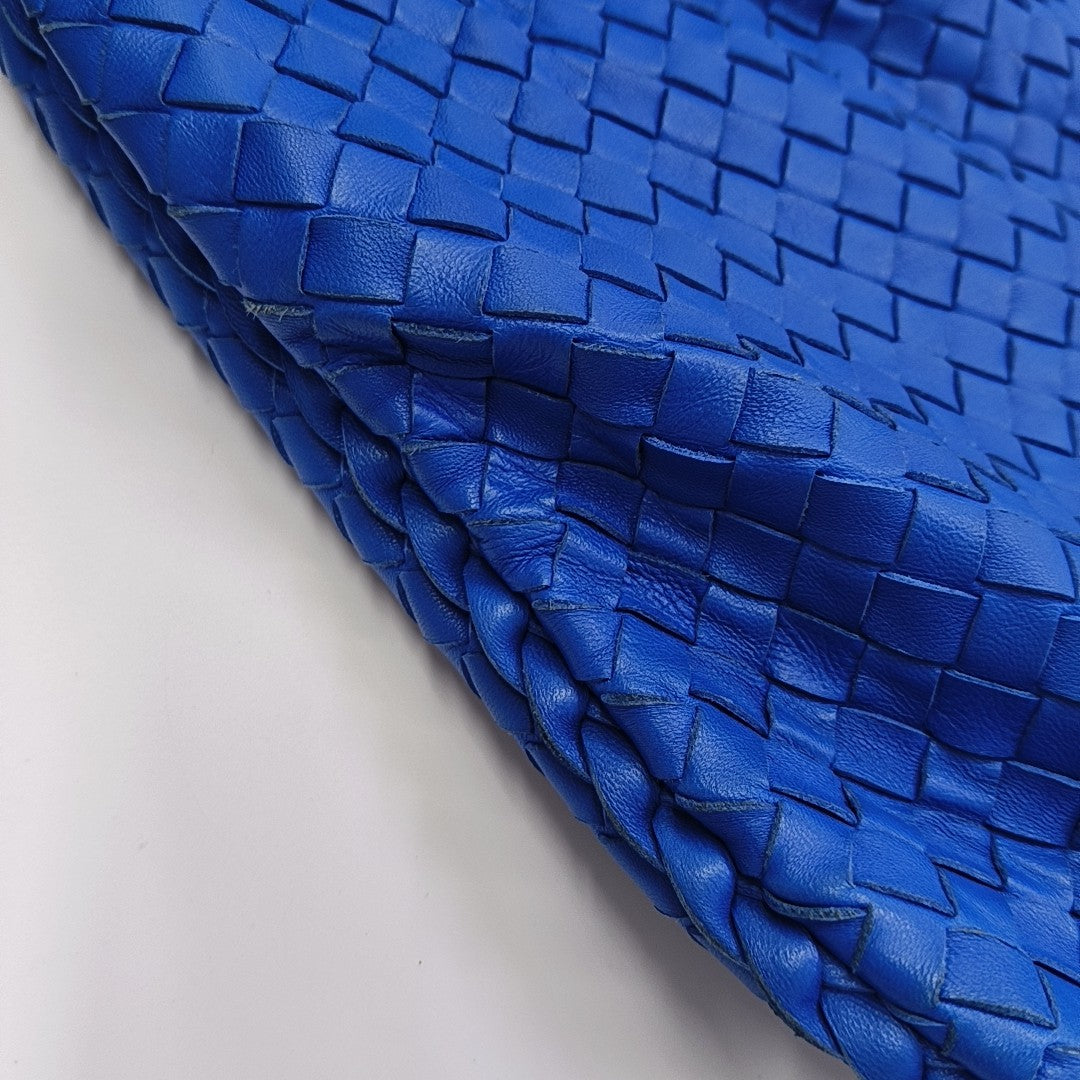 Veneta Lambskin Blue