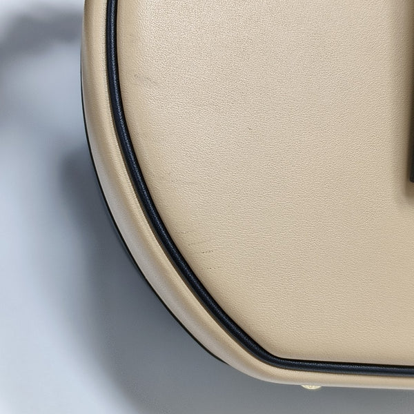 BOITE CHAPEAU PM Calfskin Beige