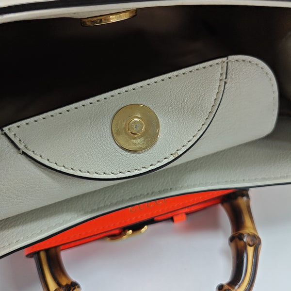 Diana Small Calfskin White