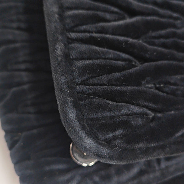 Matelassé Quilted Velvet Black