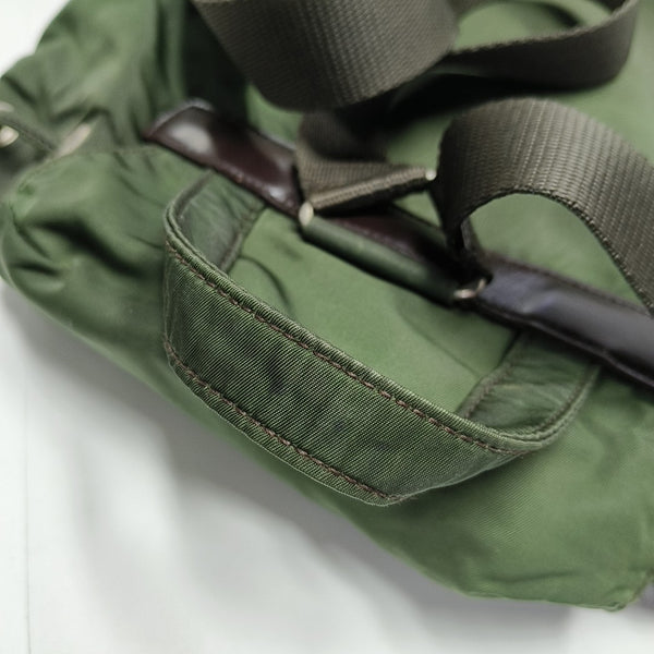Vela Small Nylon Green