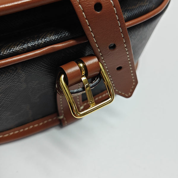 FOLCO Medium Coated Canvas Brown
