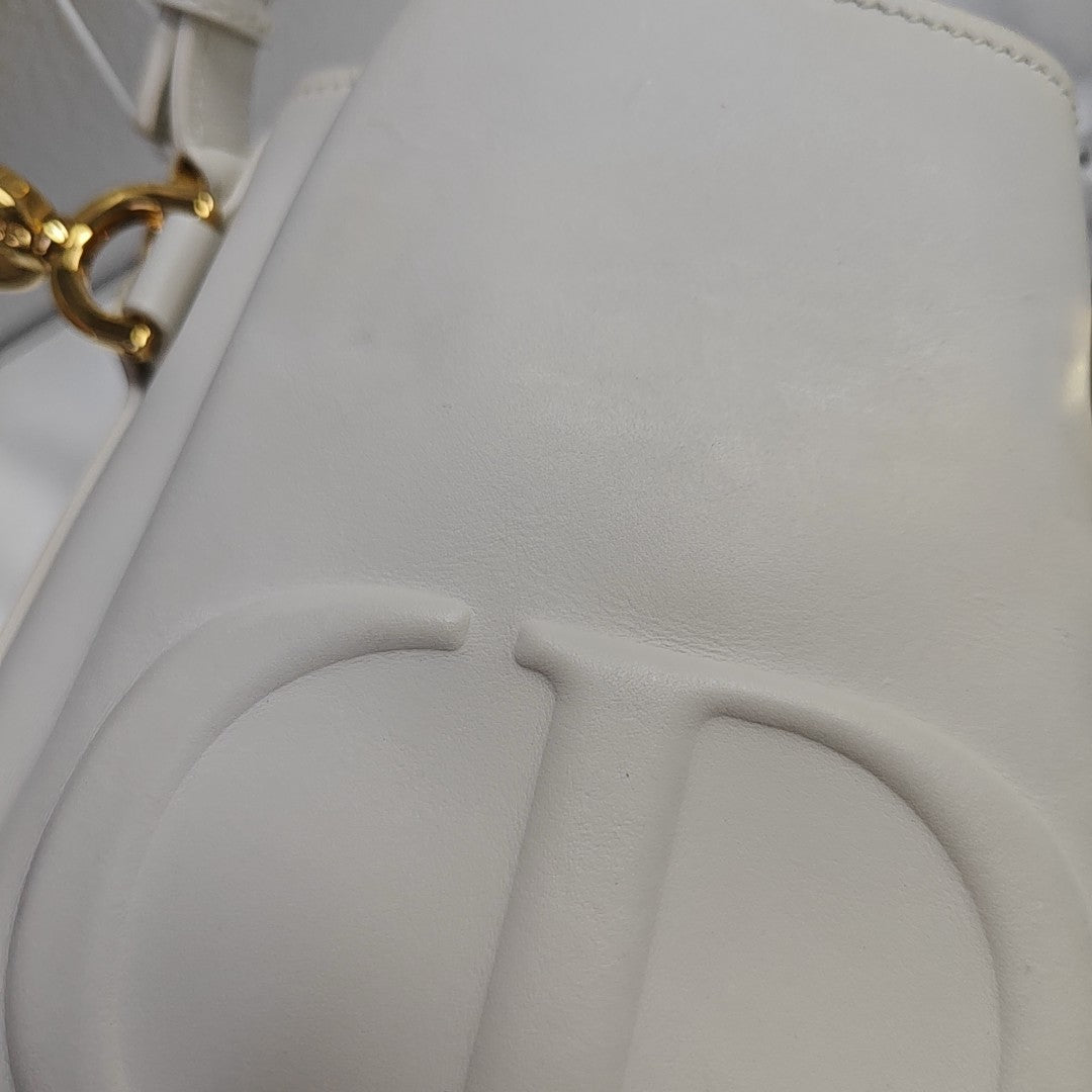 Calfskin Shoulder Bag Small White