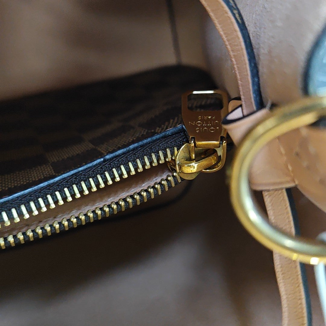 NÉONOÉ MM Damier Ebene Coated Canvas Brown