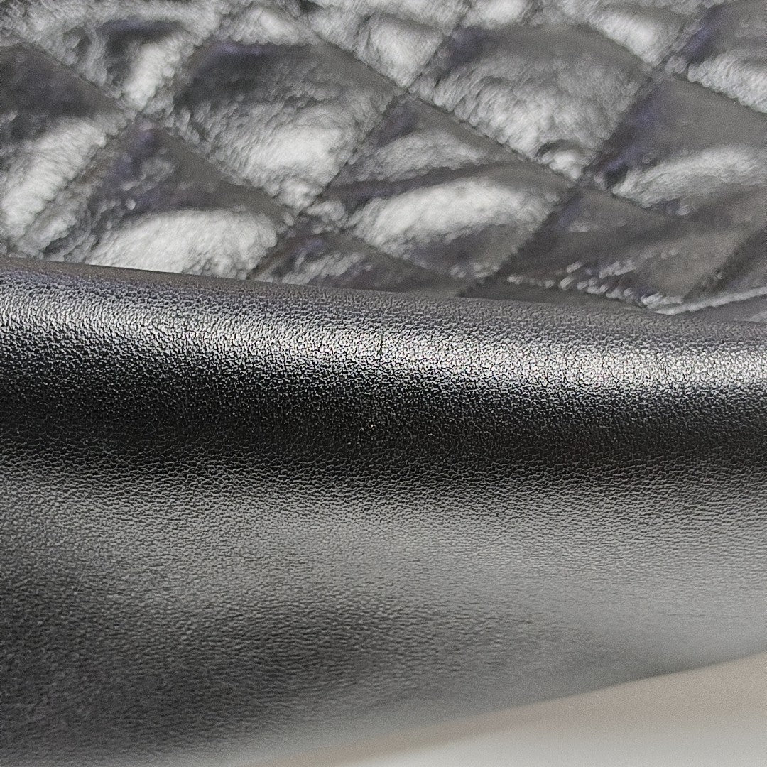 CHANEL 31 Large Quilted Calfskin Black