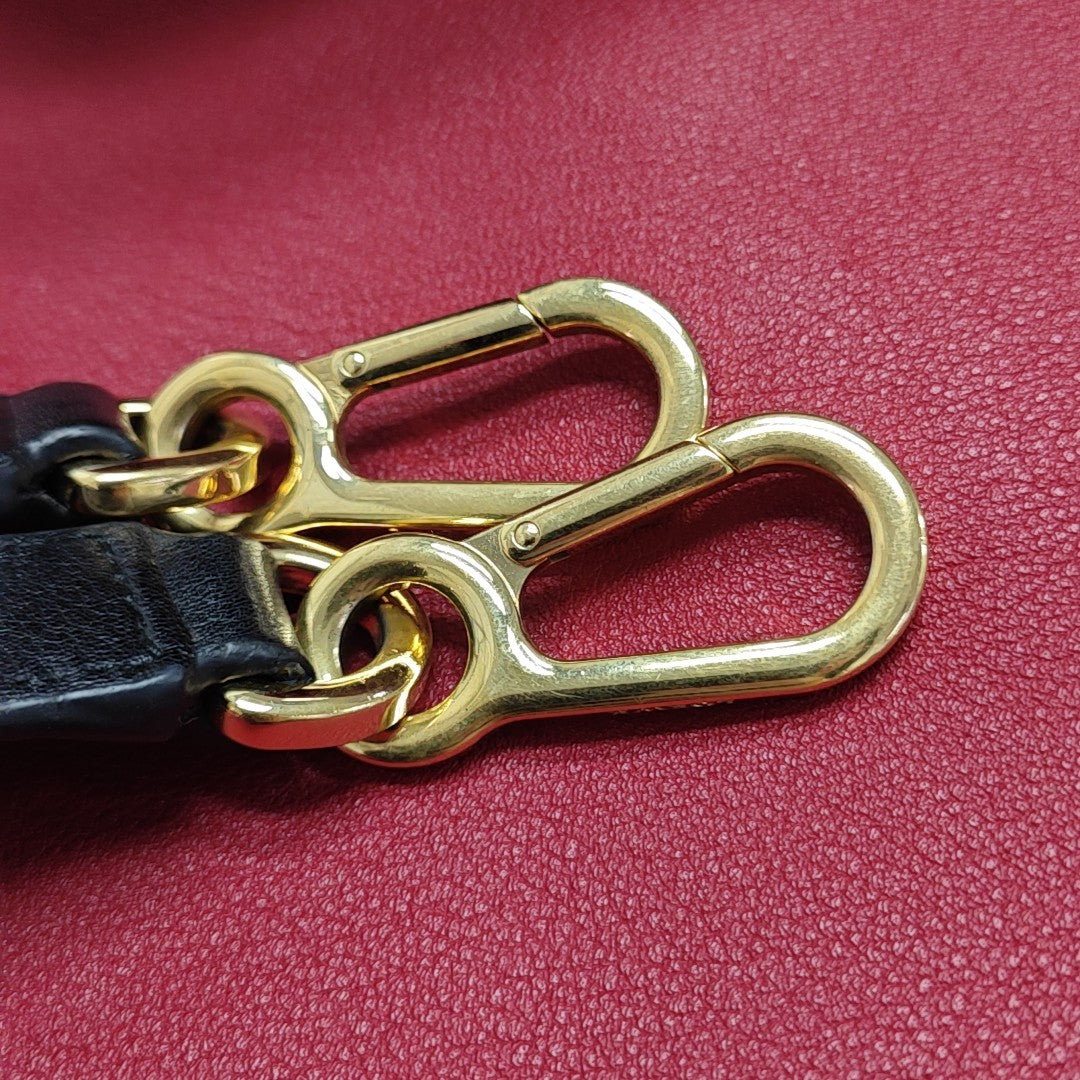 Calfskin Shoulder Bag Red