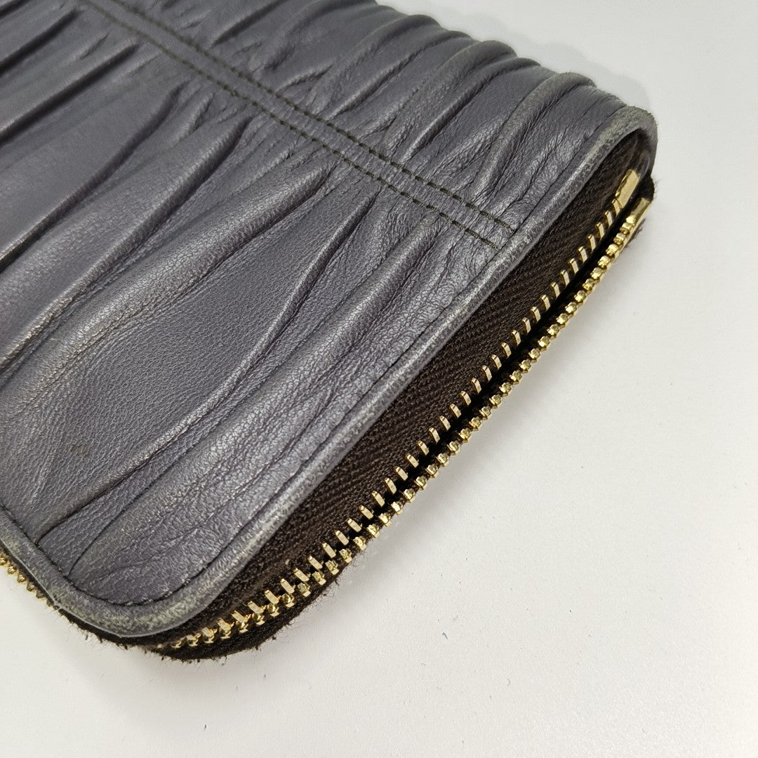 Fold Wallet Quilted Lambskin Gray Wallet