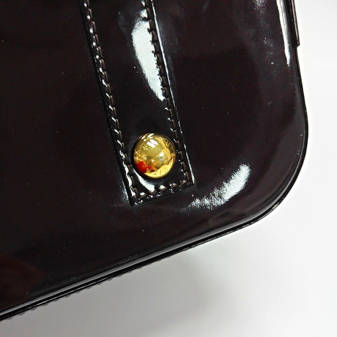 Authenticated pre-owned  ALMA PM Monogram Patent Leather Red - Shoulder Bag at Looply
