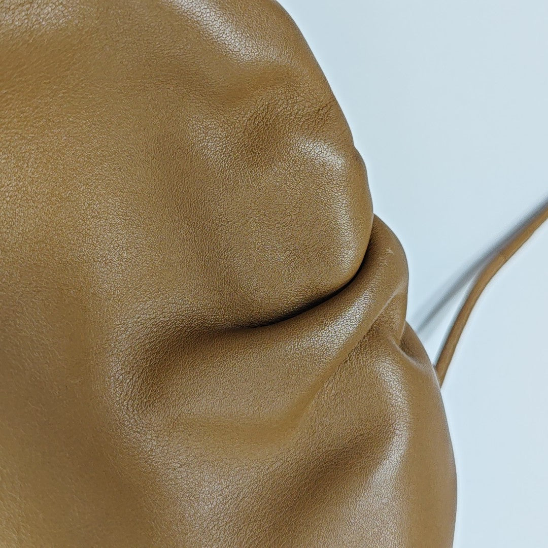 The Pouch Mini Calfskin Brown