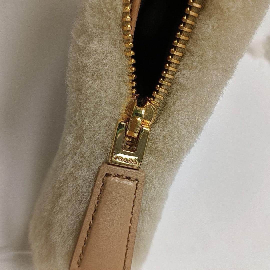 Arqué Sheepskin Beige
